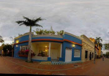 Placita Vieja Boutique